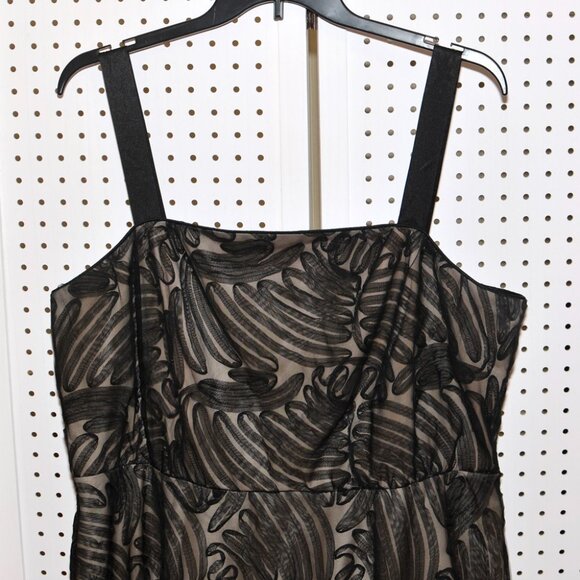 Plus Size 20W R&M Richards Black Mesh Over Nude Cocktail Party Full Skirt Dress - Picture 3 of 16